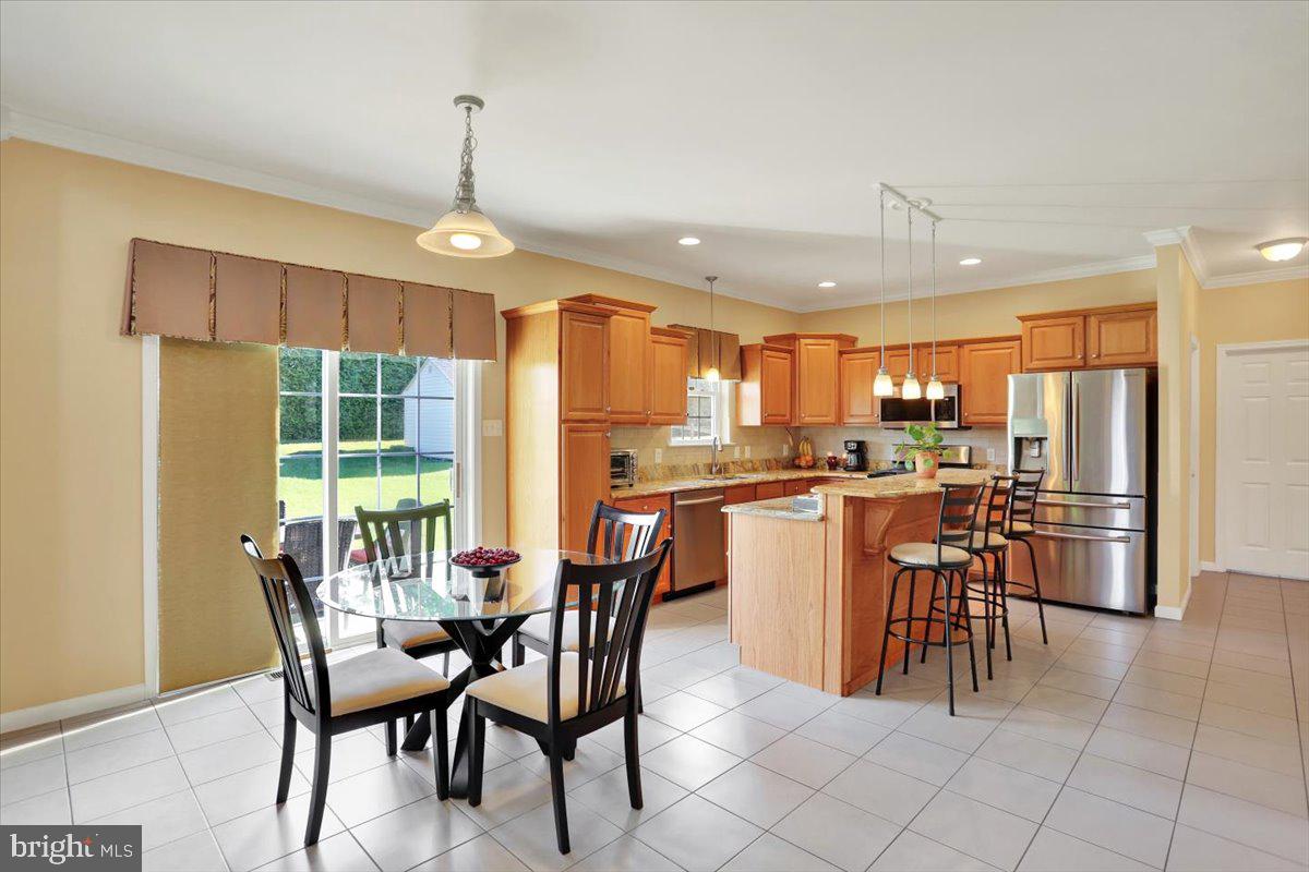 MEADOWBROOK - Residential