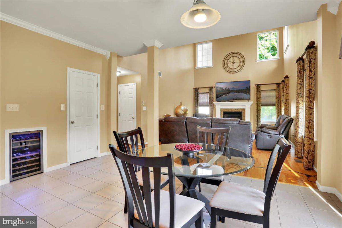 MEADOWBROOK - Residential