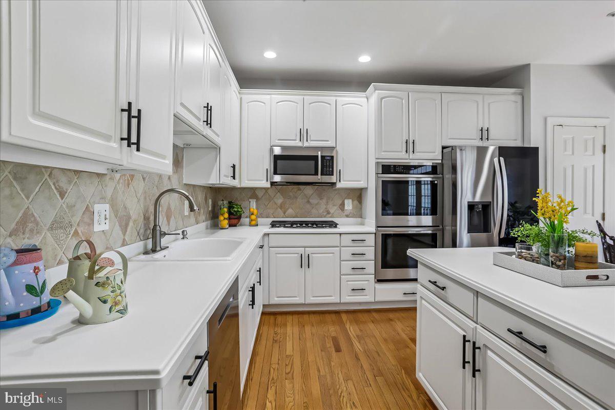 PINEY GLEN VILLAGE - Residential