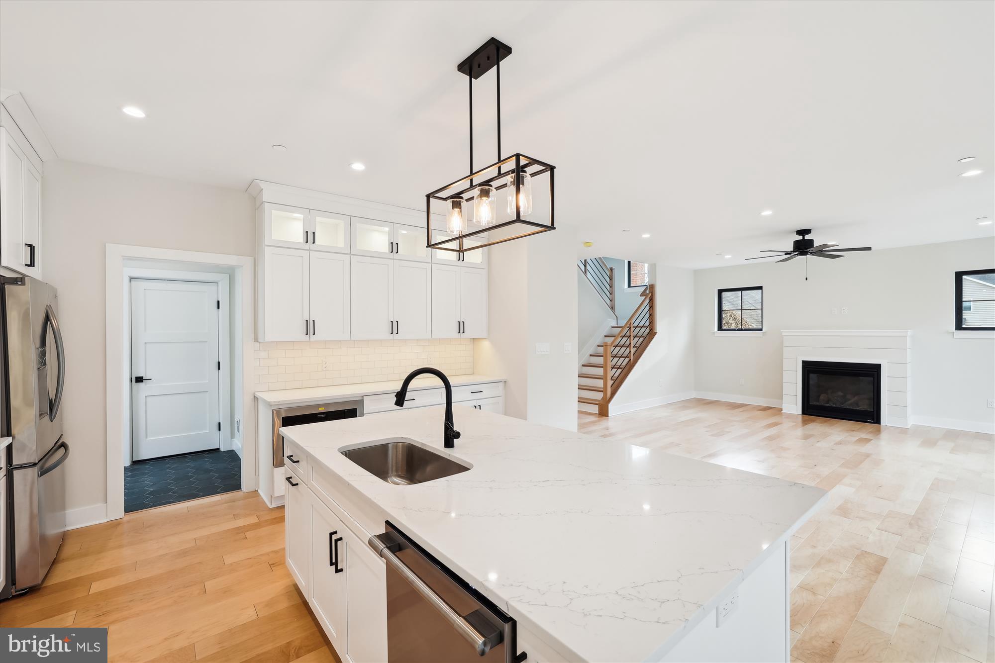 KENSINGTON TERRACE - Residential