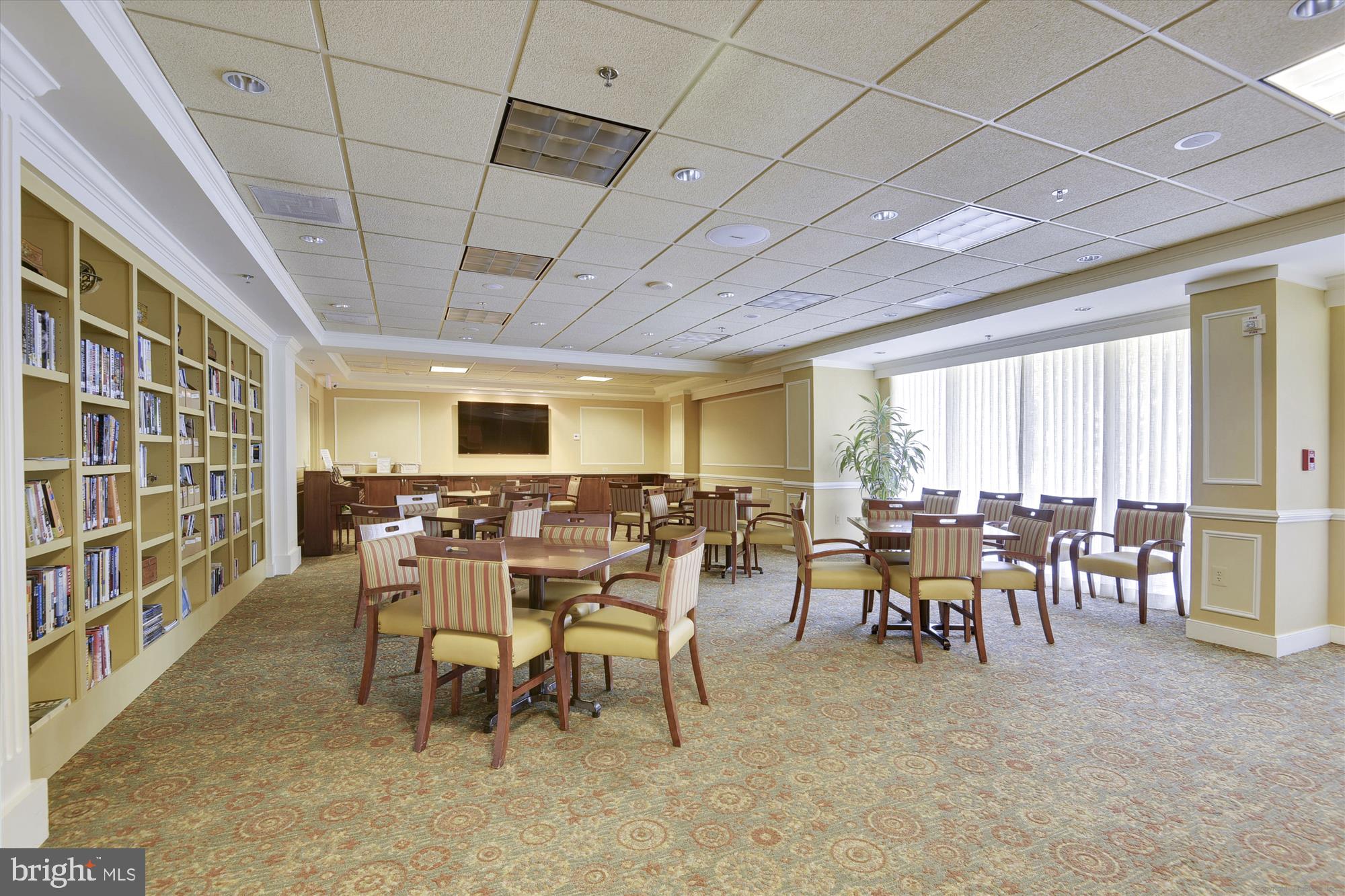 OVERLOOK AT LEISURE WORLD - Residential