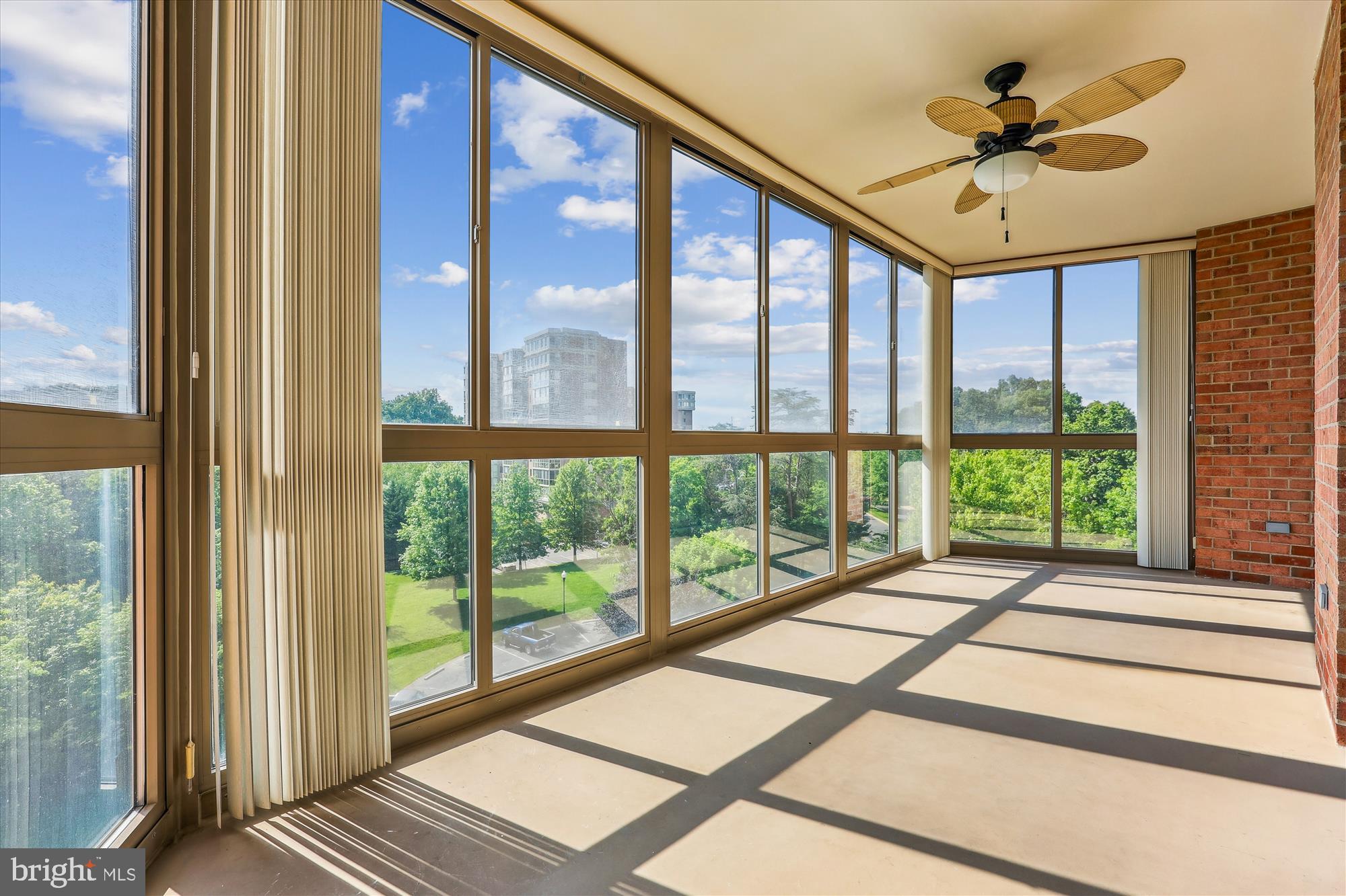 OVERLOOK AT LEISURE WORLD - Residential