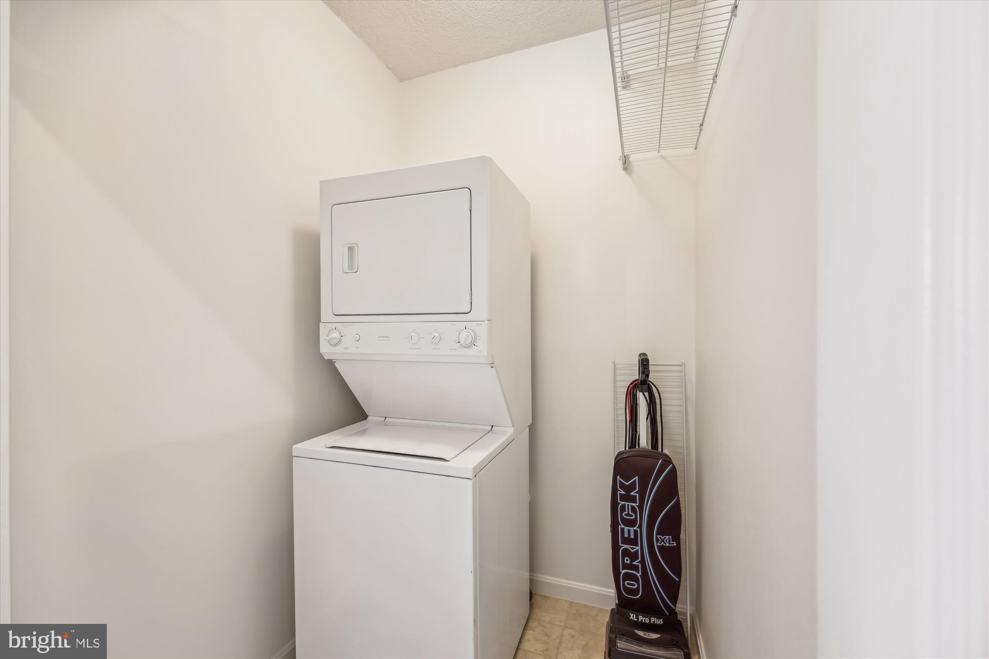 OVERLOOK AT LEISURE WORLD - Residential