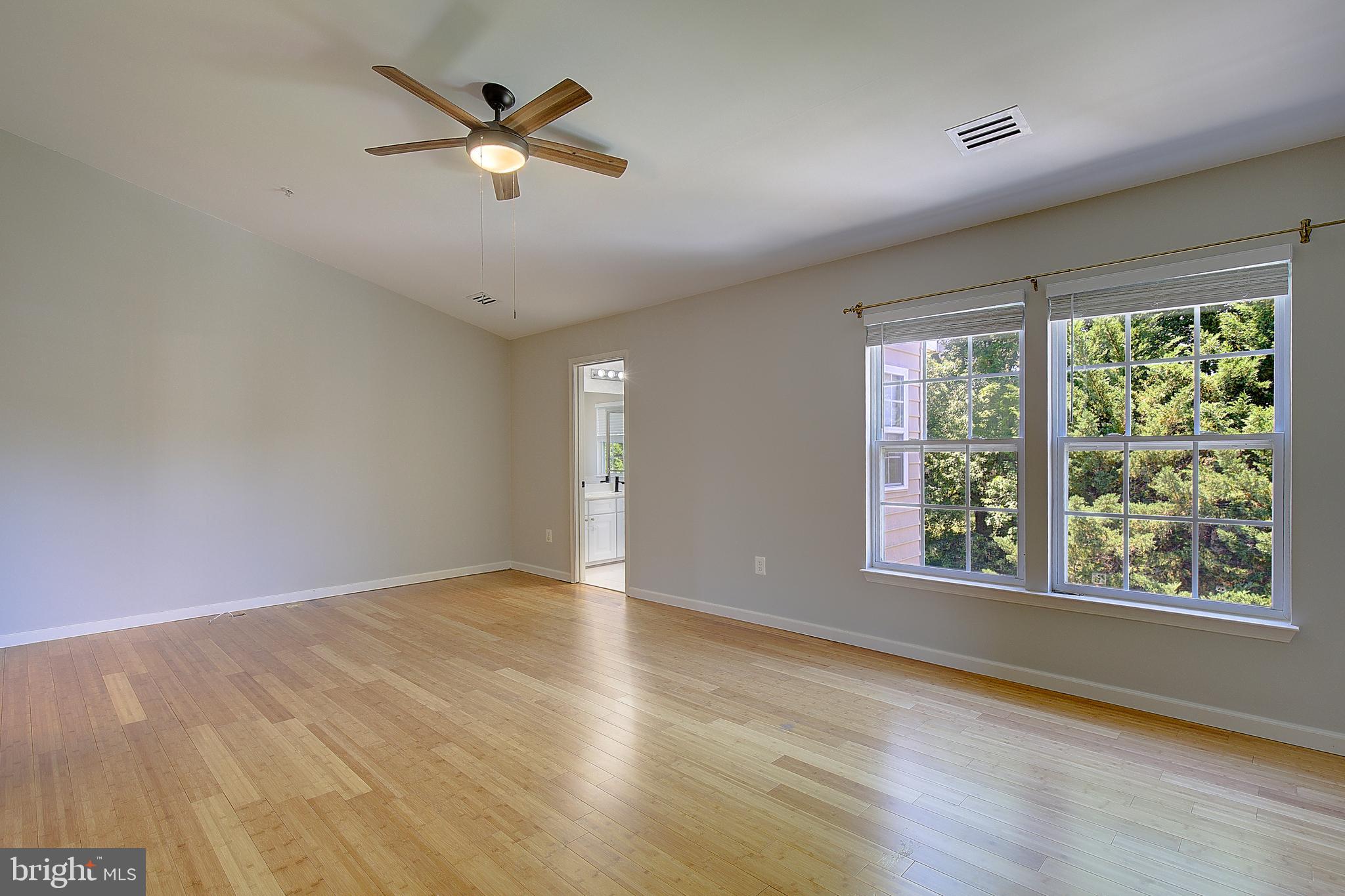 RIVER OAKS - Residential