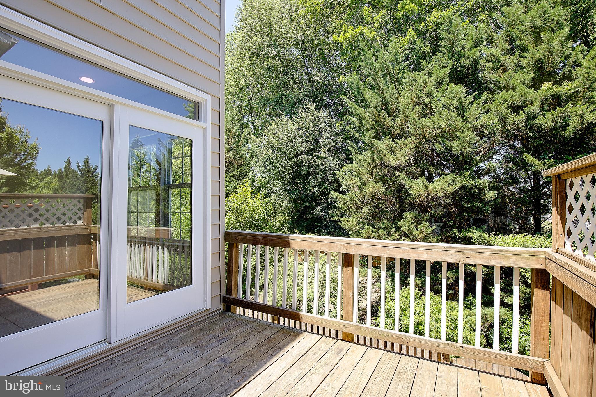 RIVER OAKS - Residential