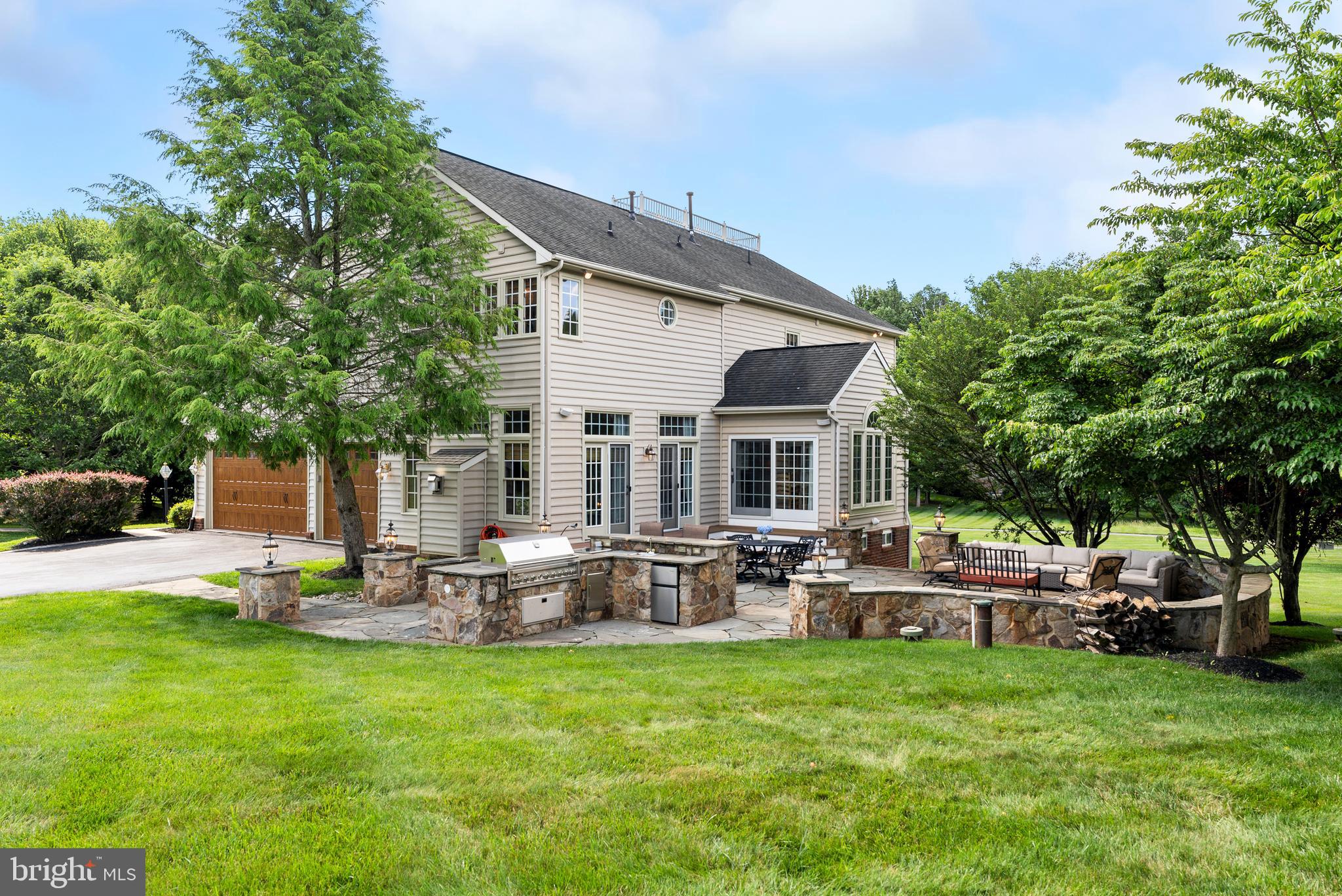 CHESTNUT WOODS - Residential