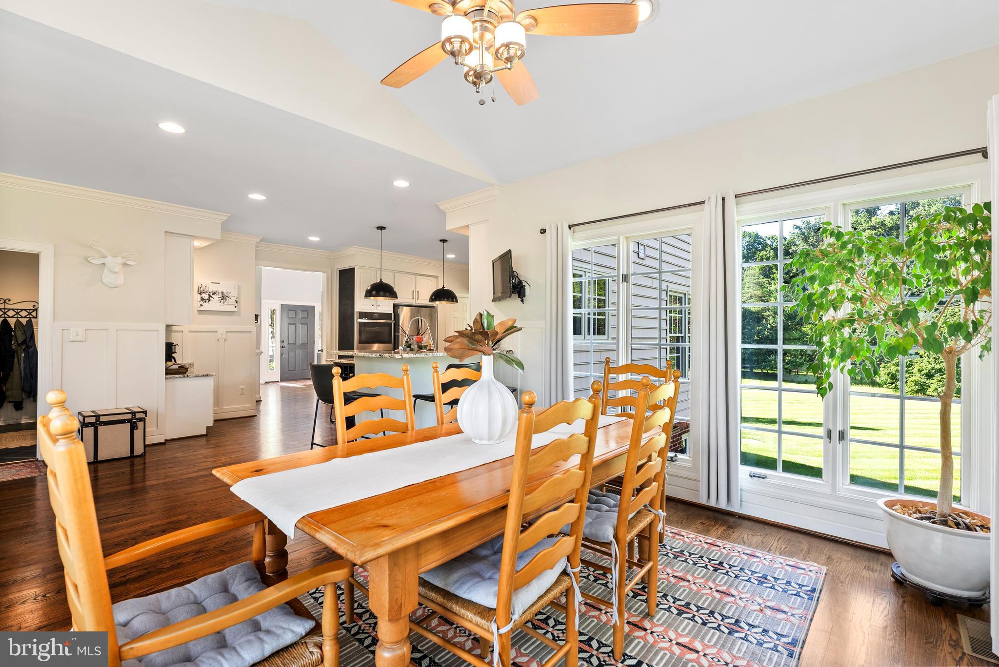 CHESTNUT WOODS - Residential