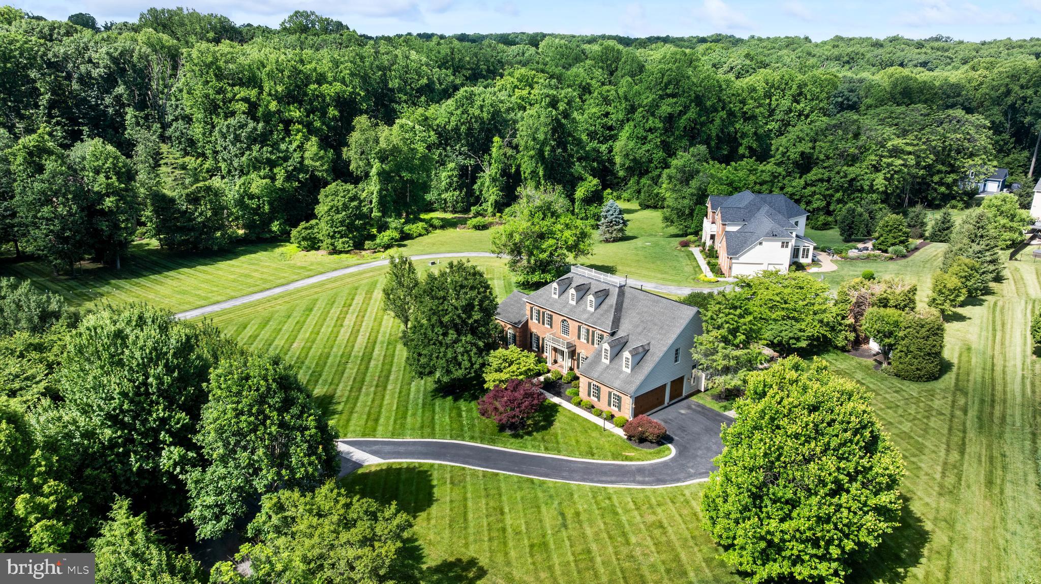 CHESTNUT WOODS - Residential