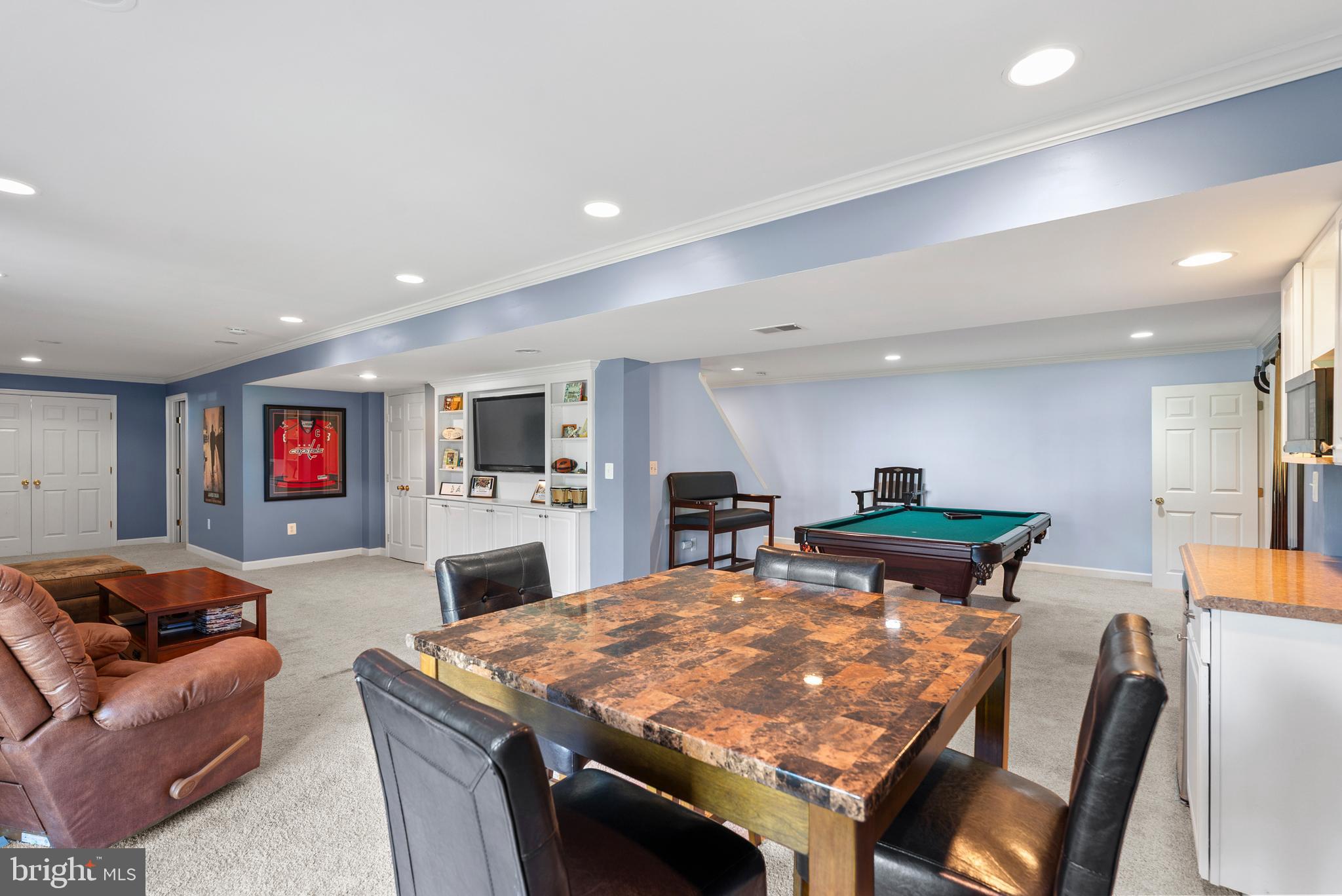 CHESTNUT WOODS - Residential