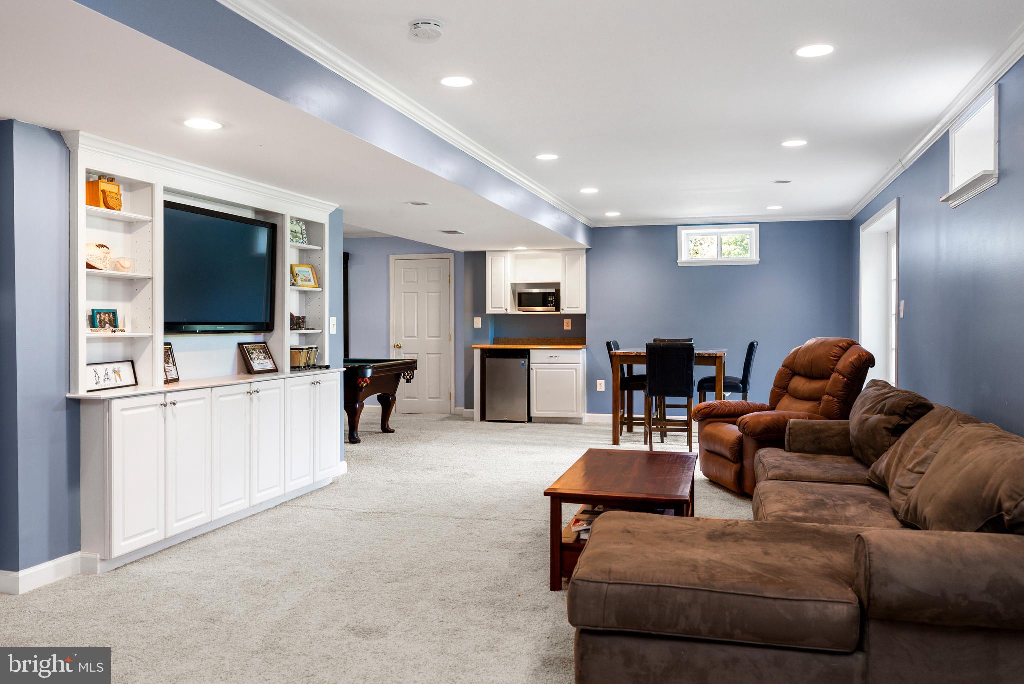 CHESTNUT WOODS - Residential