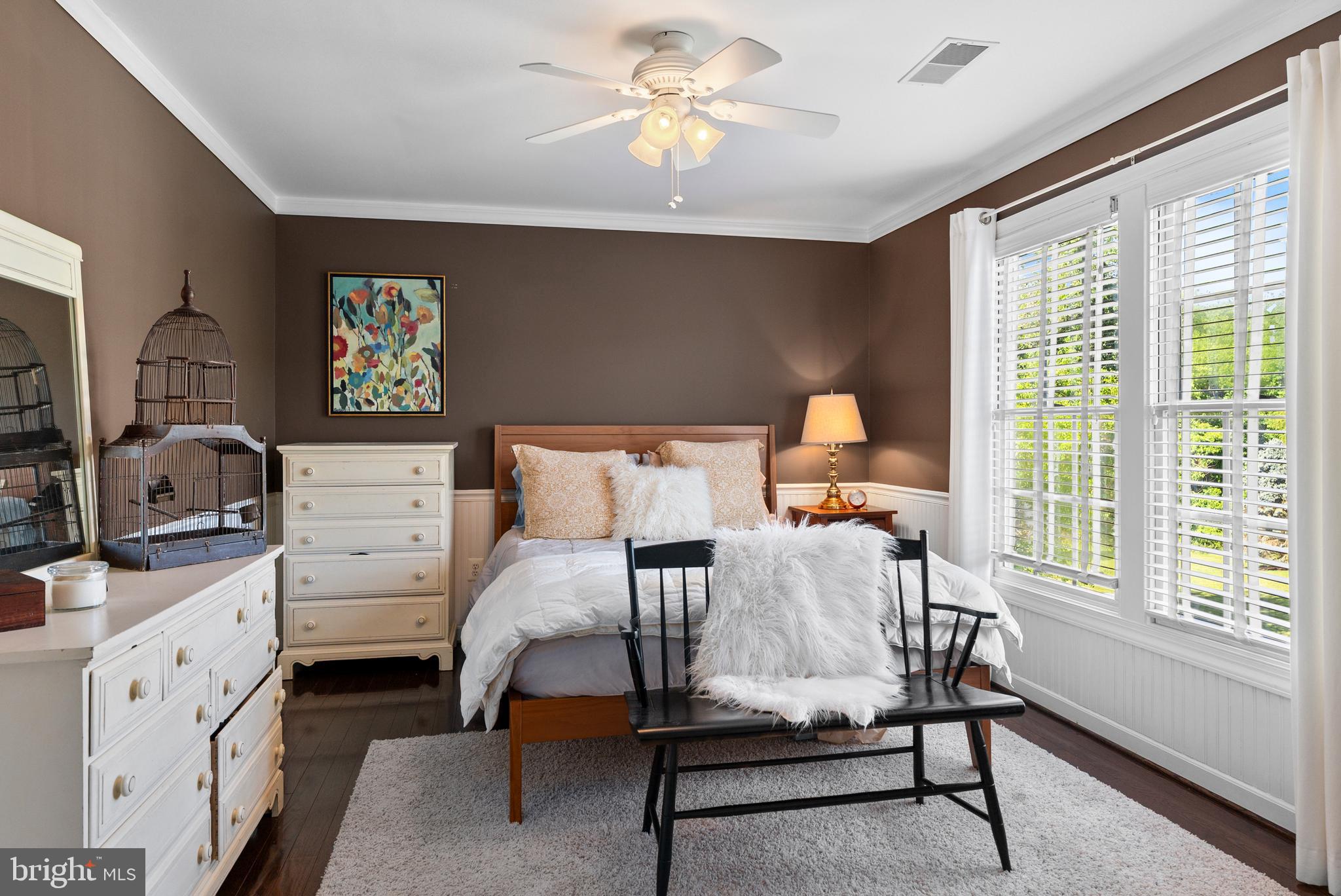 CHESTNUT WOODS - Residential