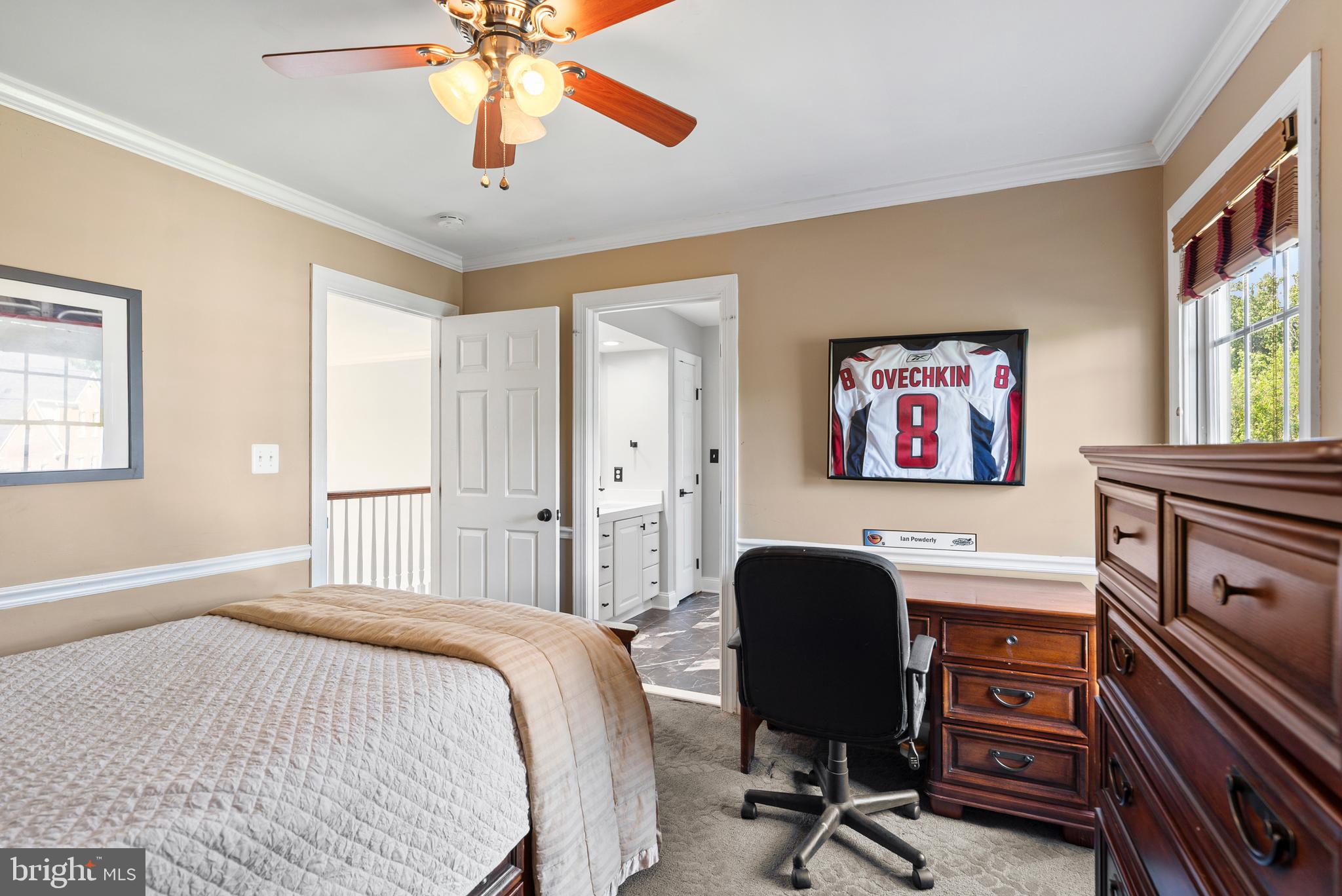 CHESTNUT WOODS - Residential