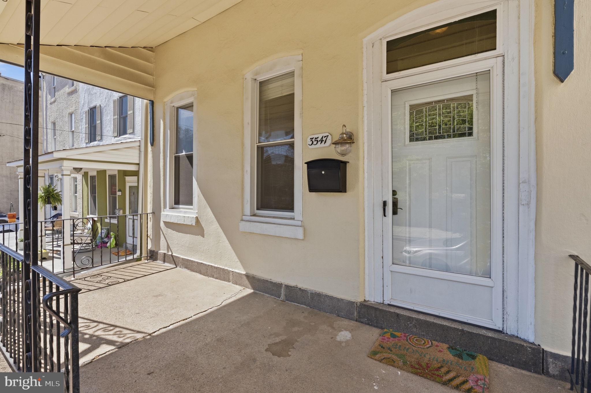 EAST FALLS - Residential