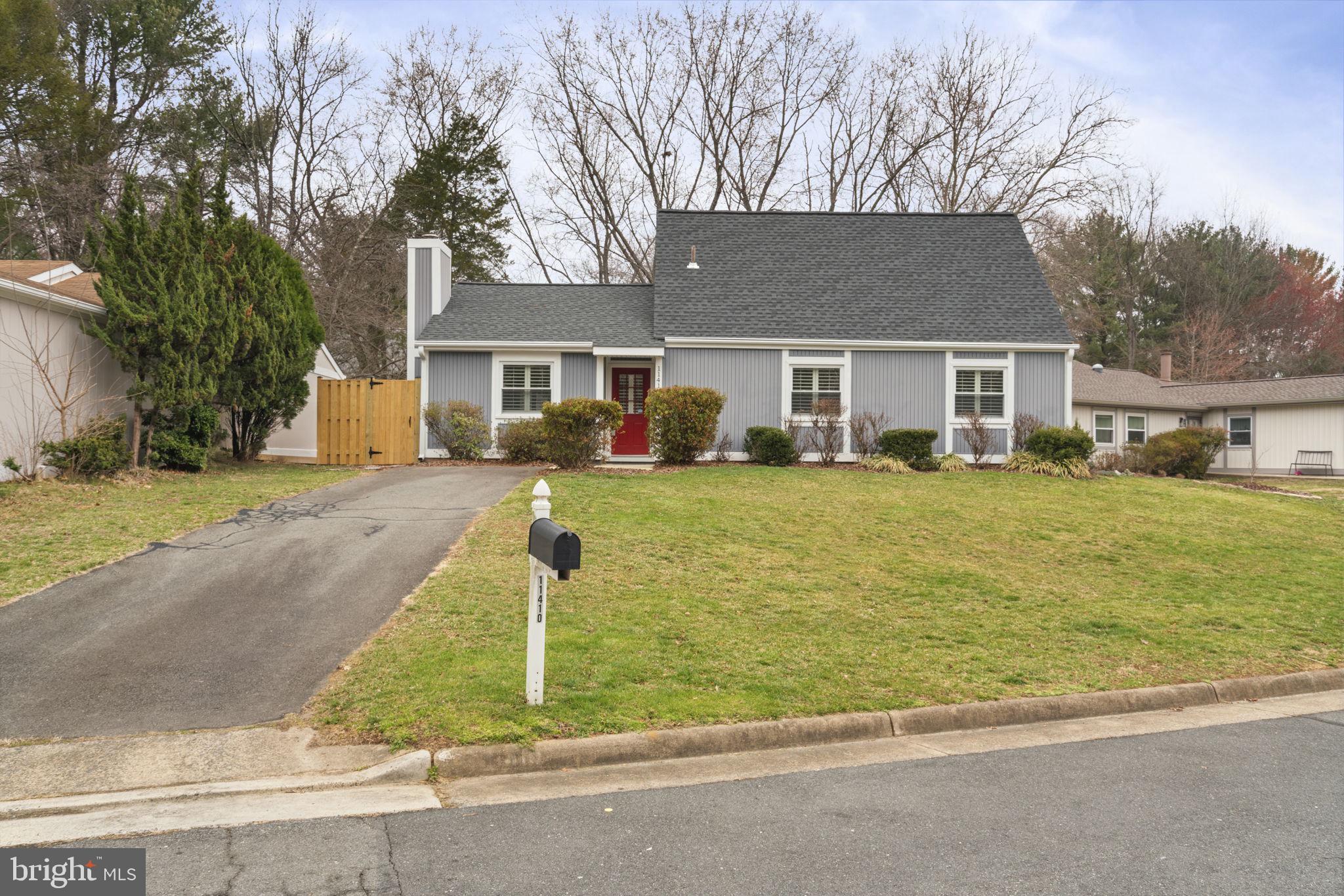 RESTON - Residential