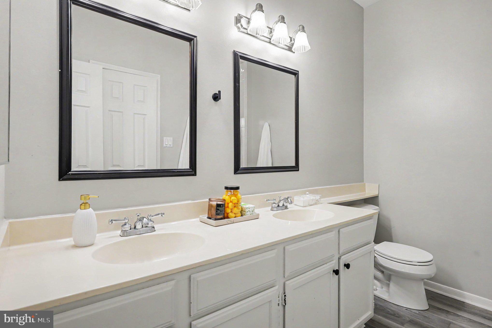 BROOKMEADE CONDO - Residential