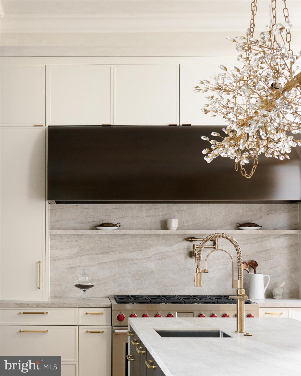 LOGAN CIRCLE - Residential