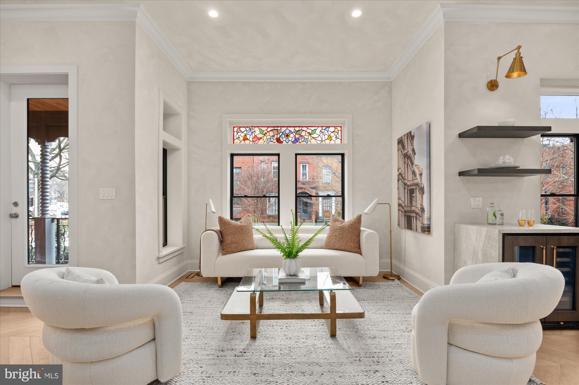 LOGAN CIRCLE - Residential