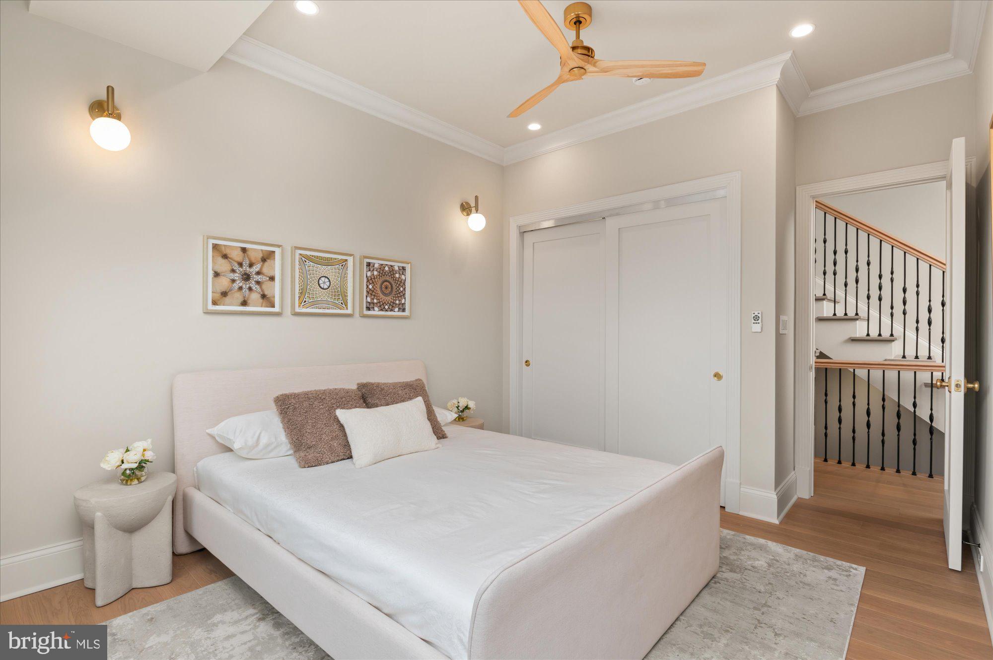 LOGAN CIRCLE - Residential