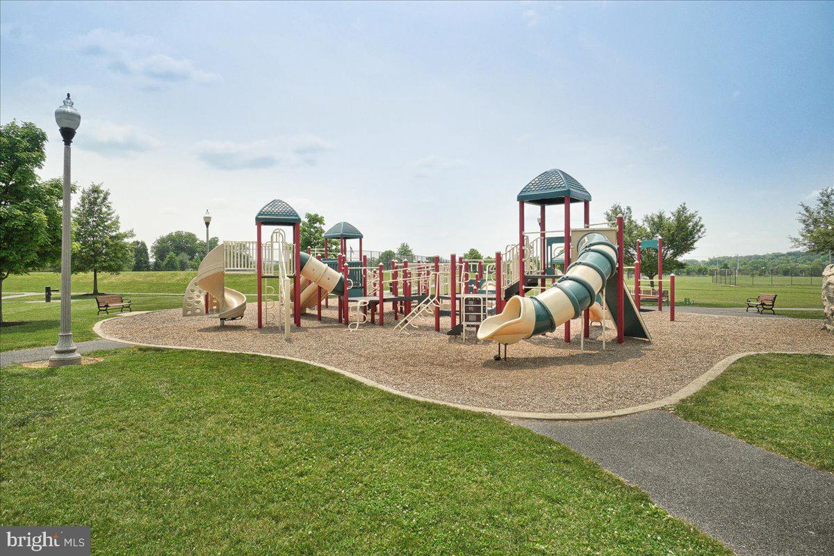 URBANA - Residential