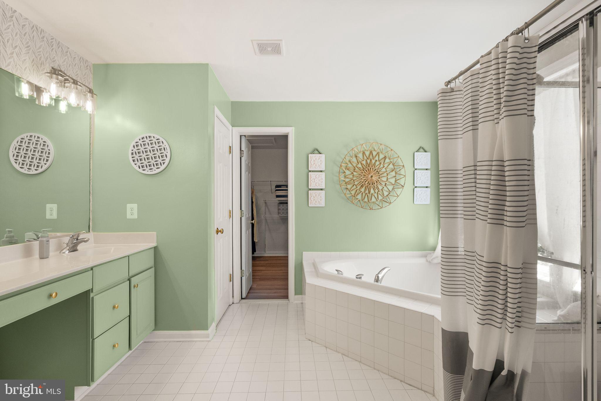 WESTMARKET - Residential