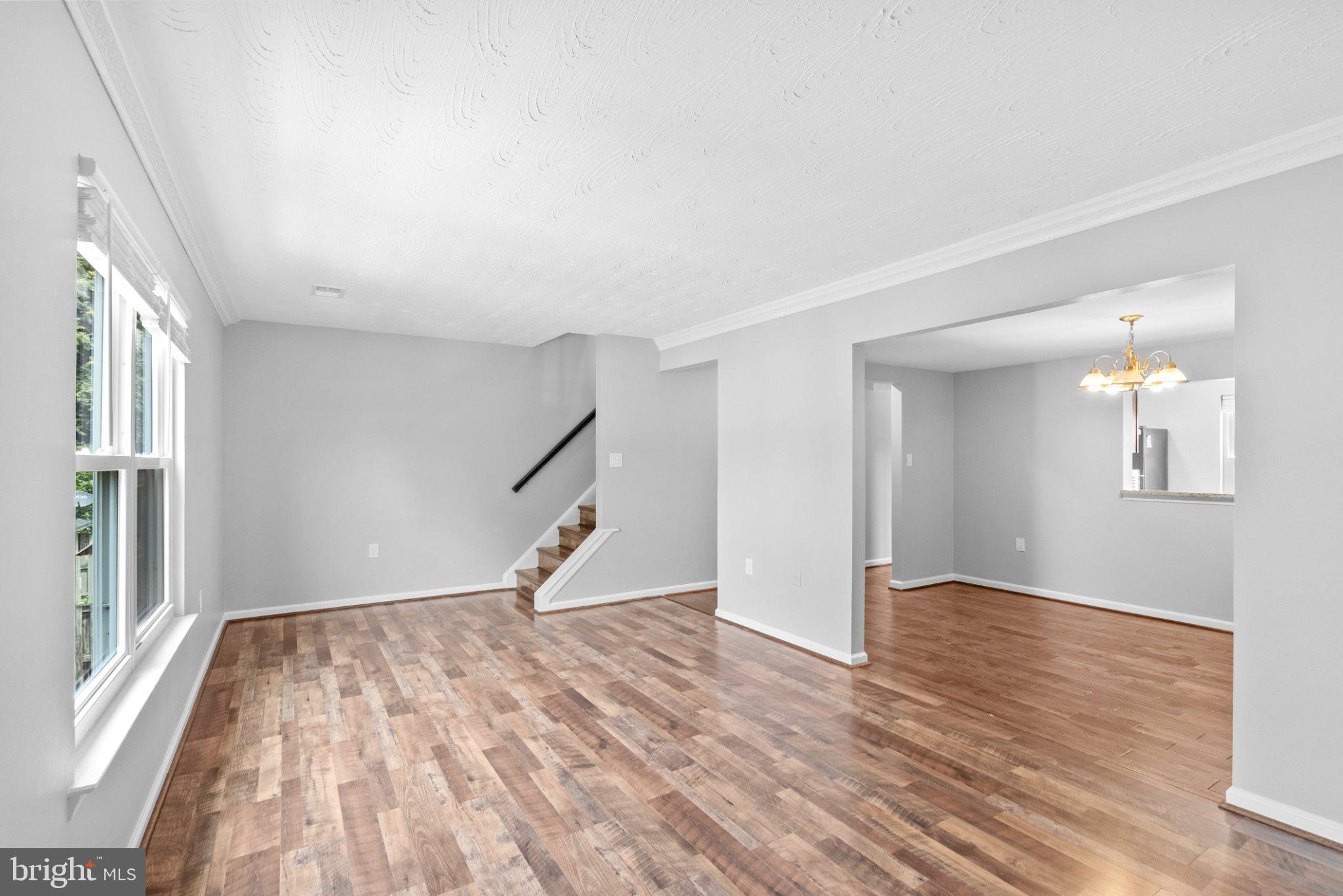 LOUDOUN HILLS - Residential