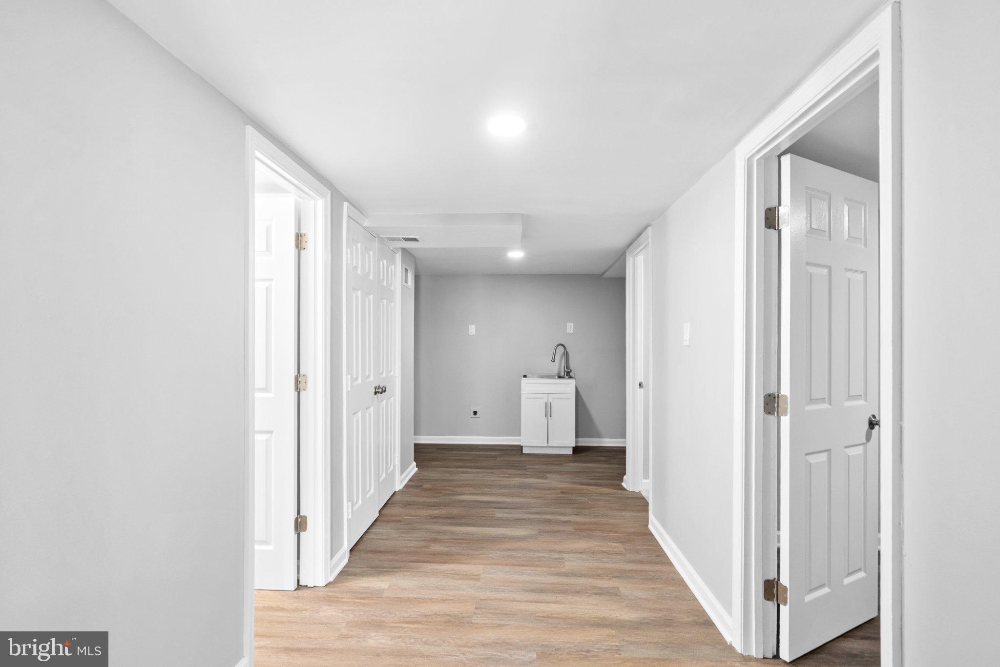 LOUDOUN HILLS - Residential
