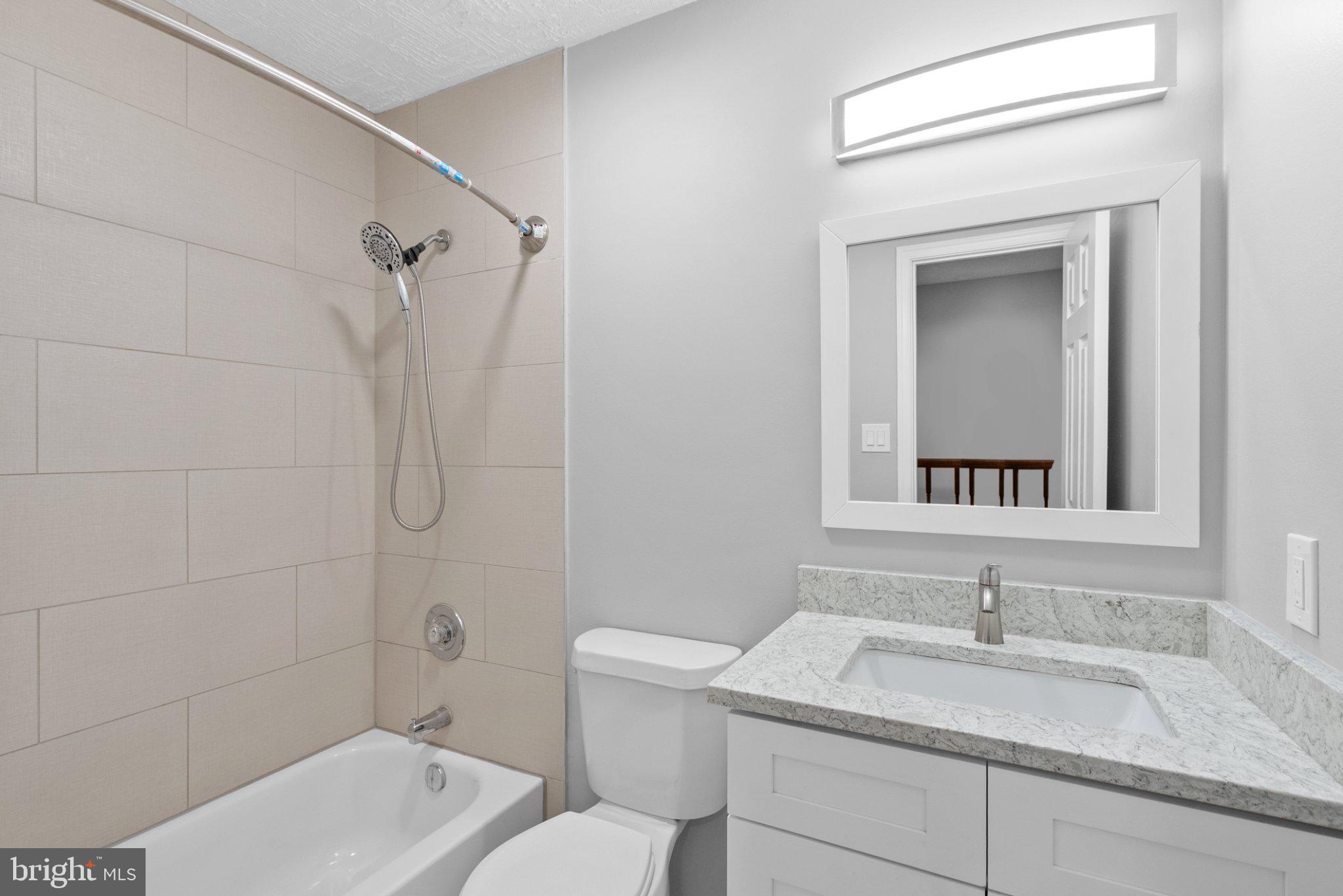 LOUDOUN HILLS - Residential