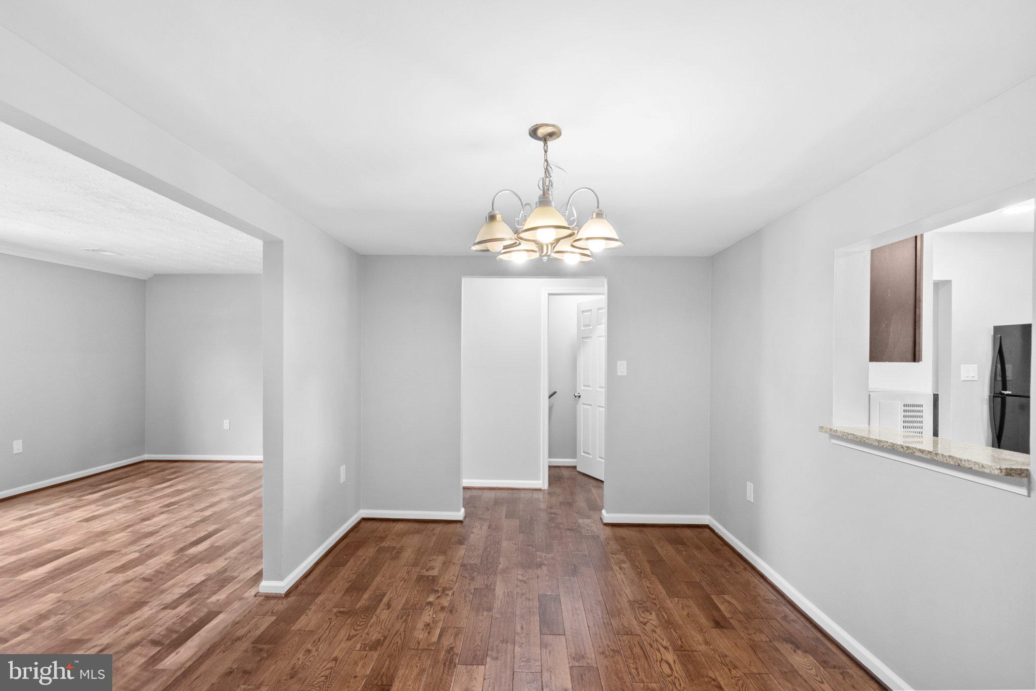 LOUDOUN HILLS - Residential