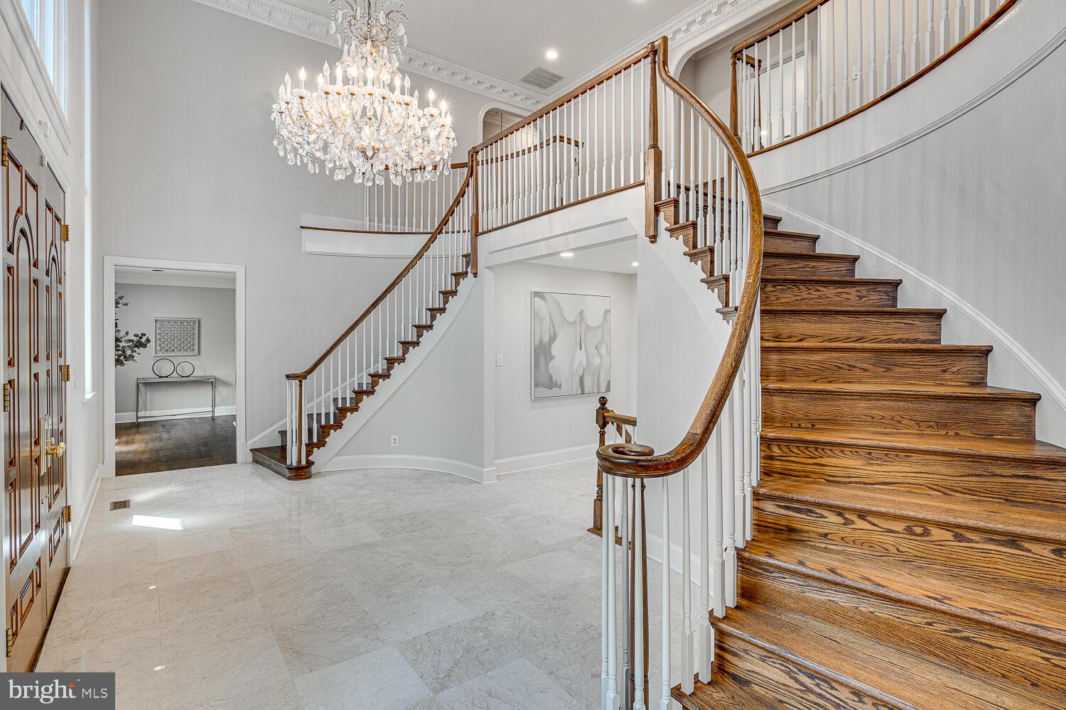 POTOMAC OUTSIDE - Residential