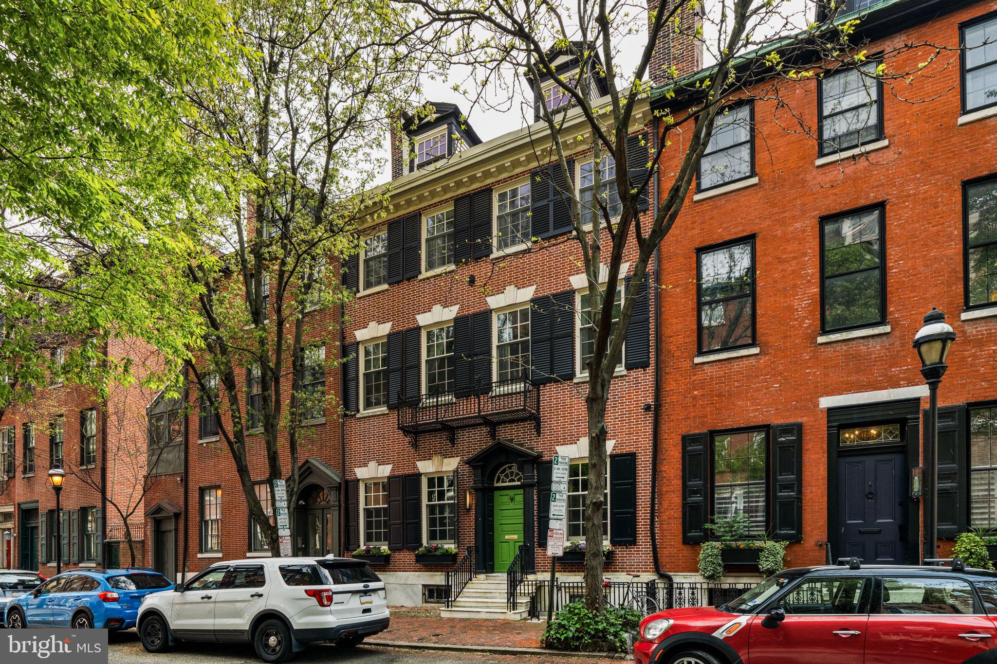 WASHINGTON SQ - Residential