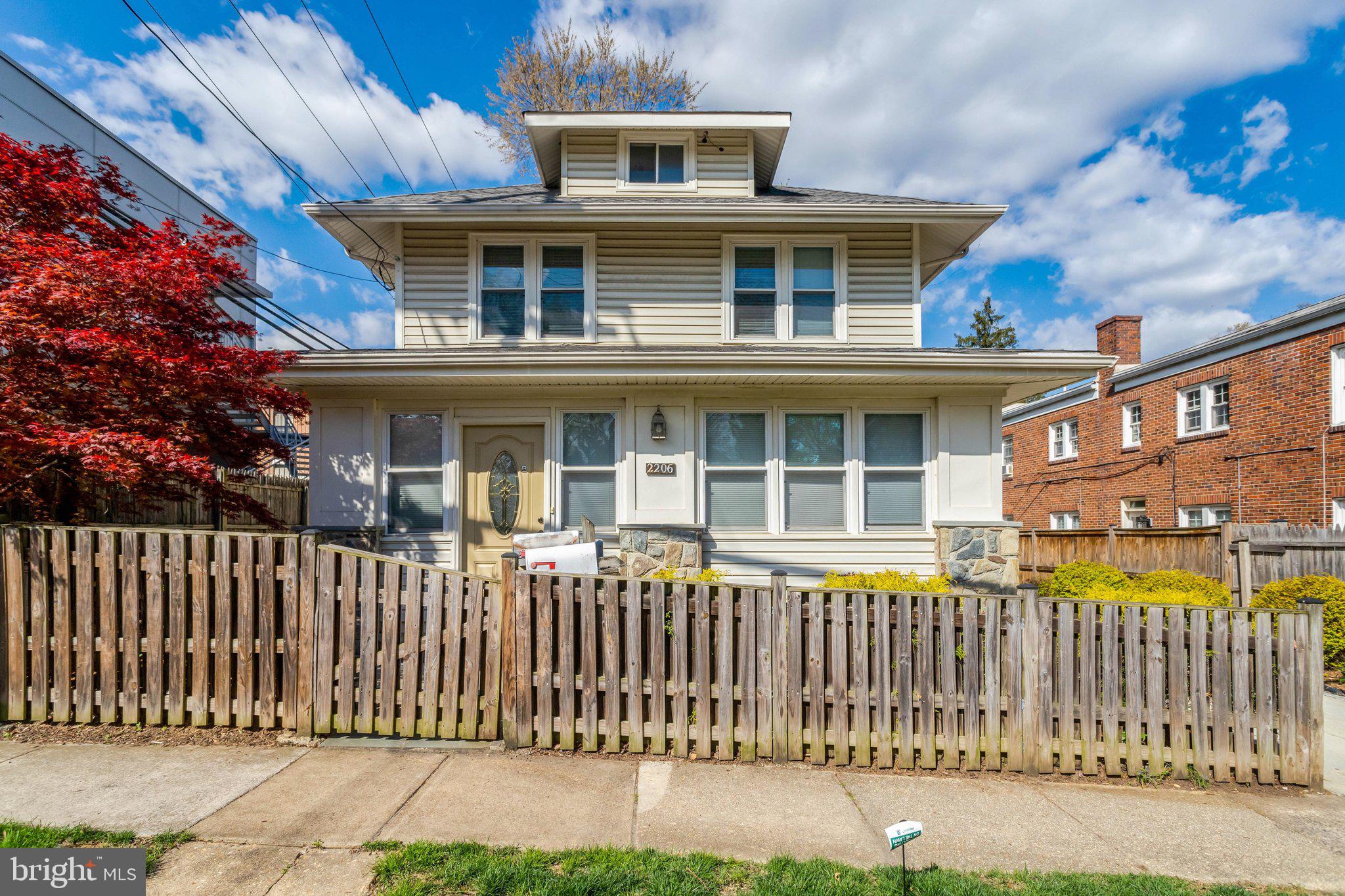 ADDISON HEIGHTS - Residential