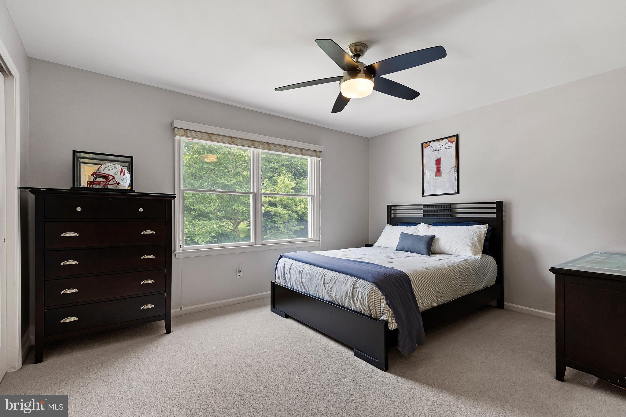 WILLOWDALE CROSSIN - Residential
