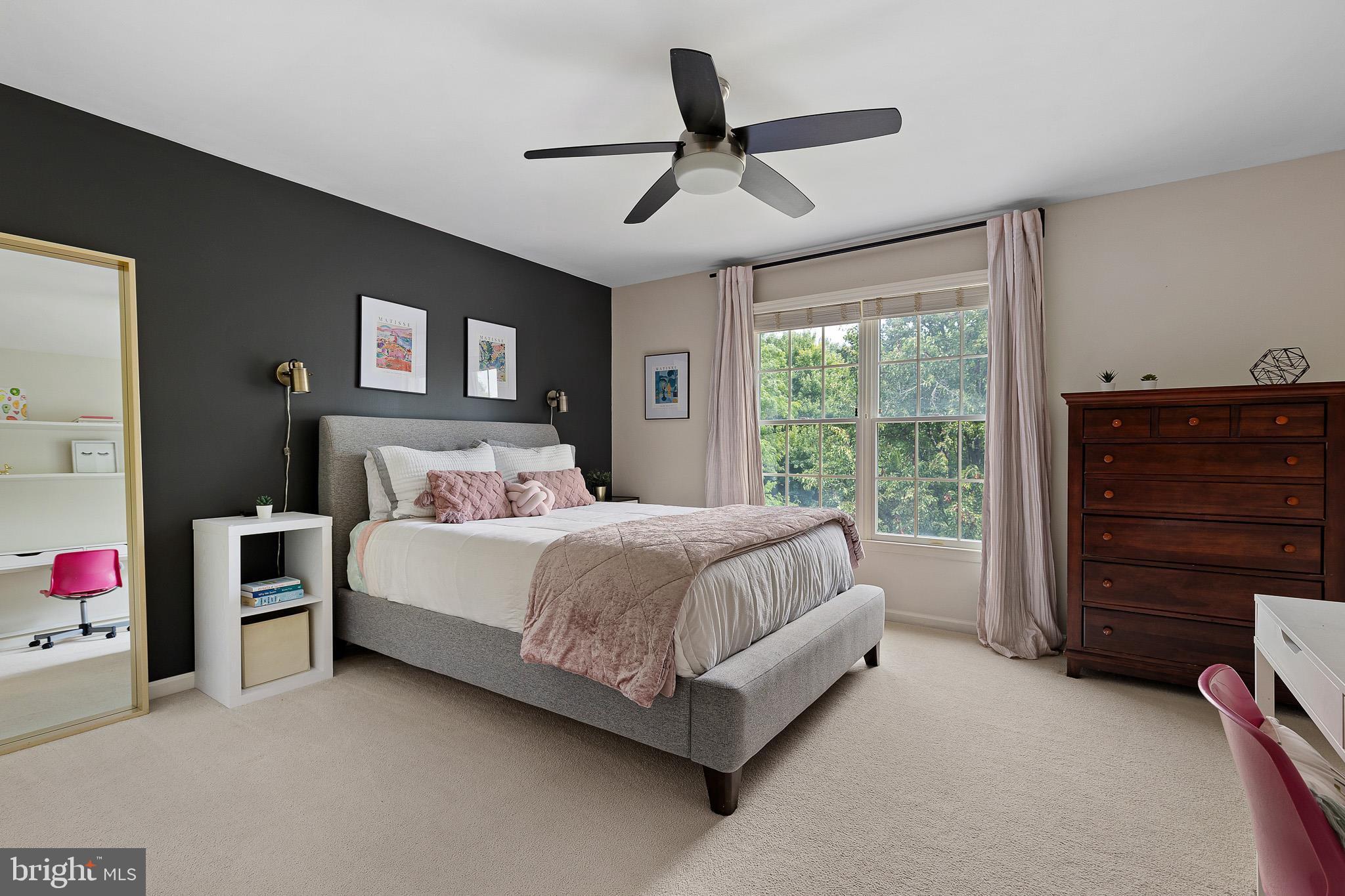 WILLOWDALE CROSSIN - Residential