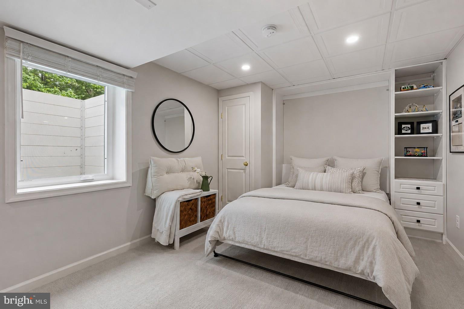 WILLOWDALE CROSSIN - Residential