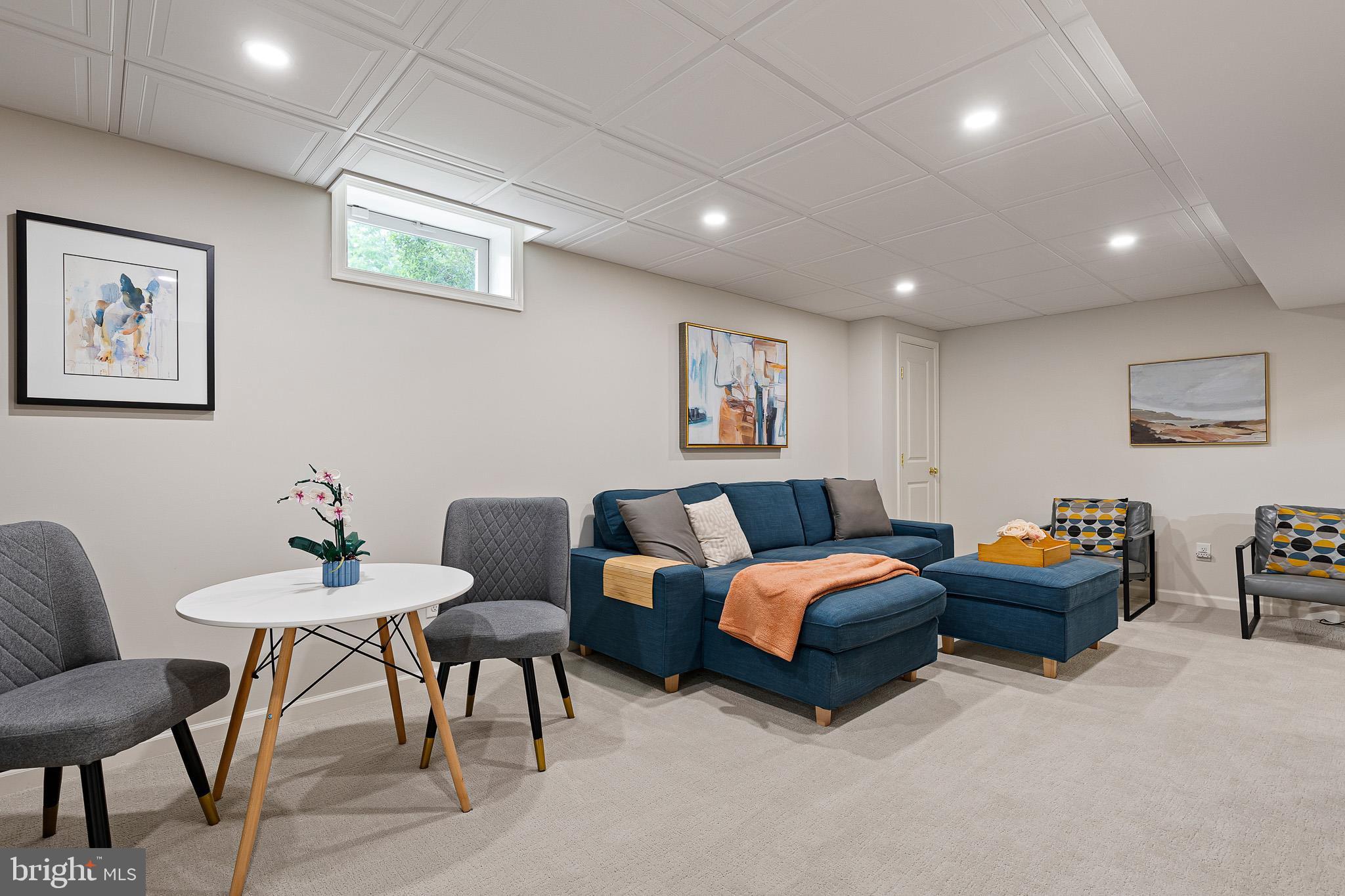 WILLOWDALE CROSSIN - Residential