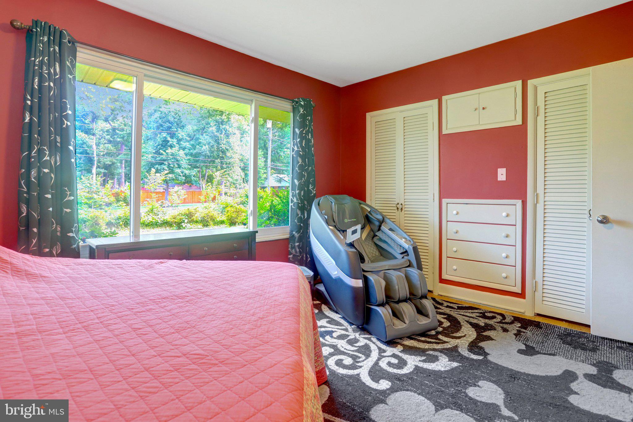 FORT WASHINGTON FOREST - Residential