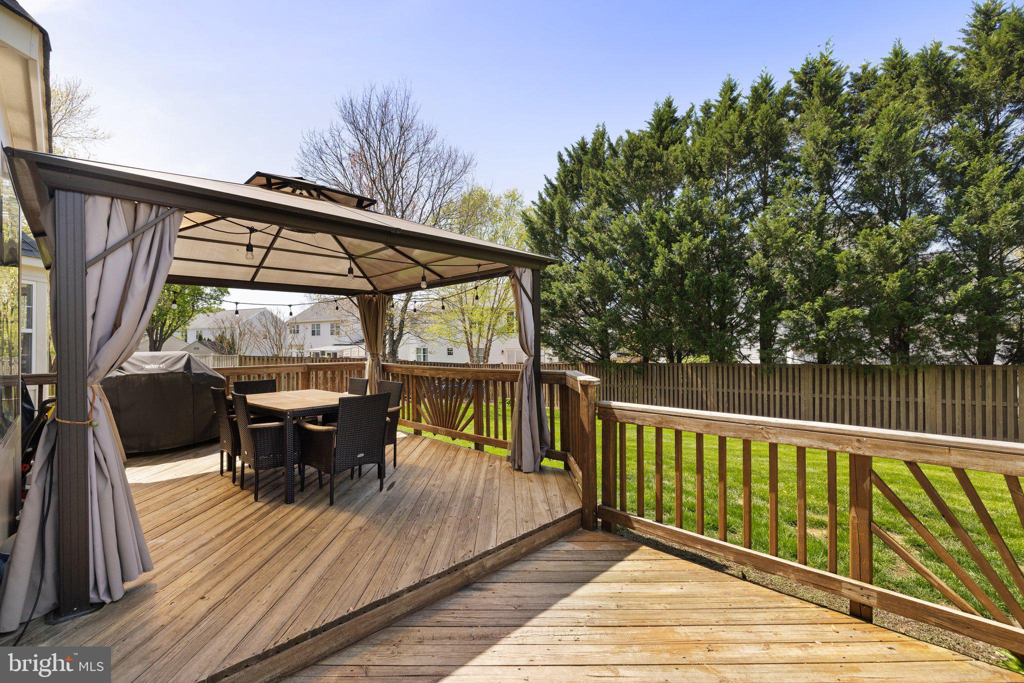 BRIDLEWOOD - Residential Lease
