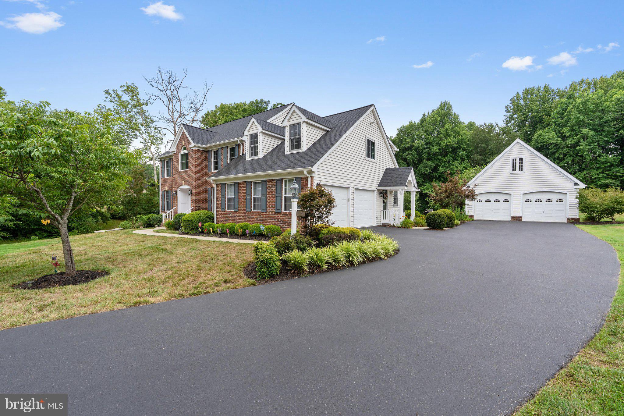 SOMERSET - Residential