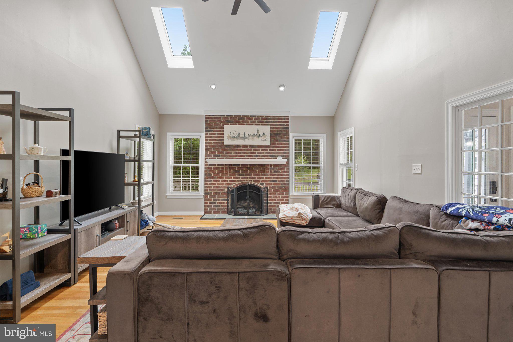 SOMERSET - Residential