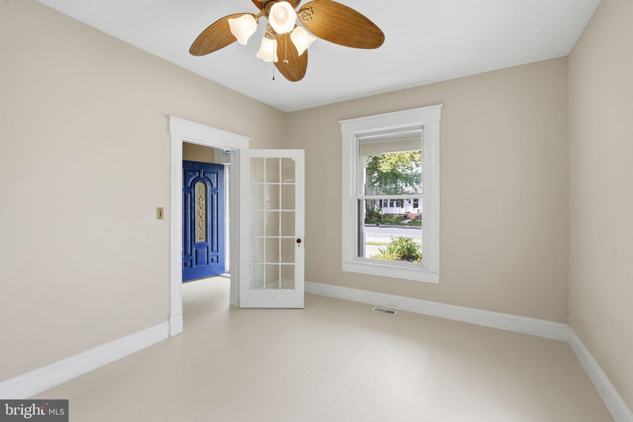 CAMBRIDGE - Residential