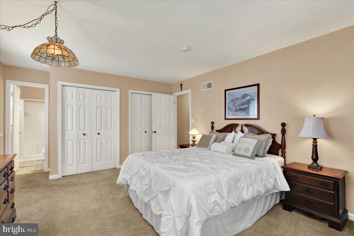AUTUMN RIDGE - Residential