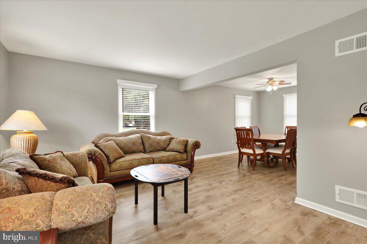 AUTUMN RIDGE - Residential