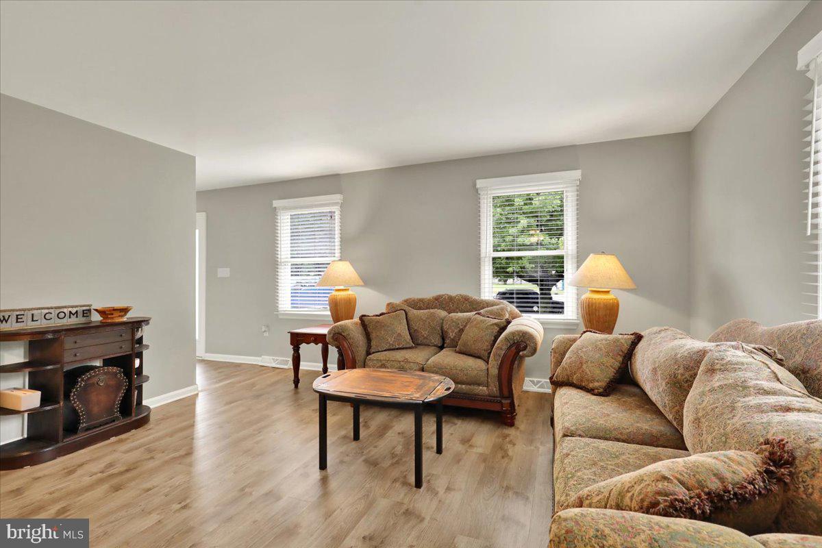 AUTUMN RIDGE - Residential
