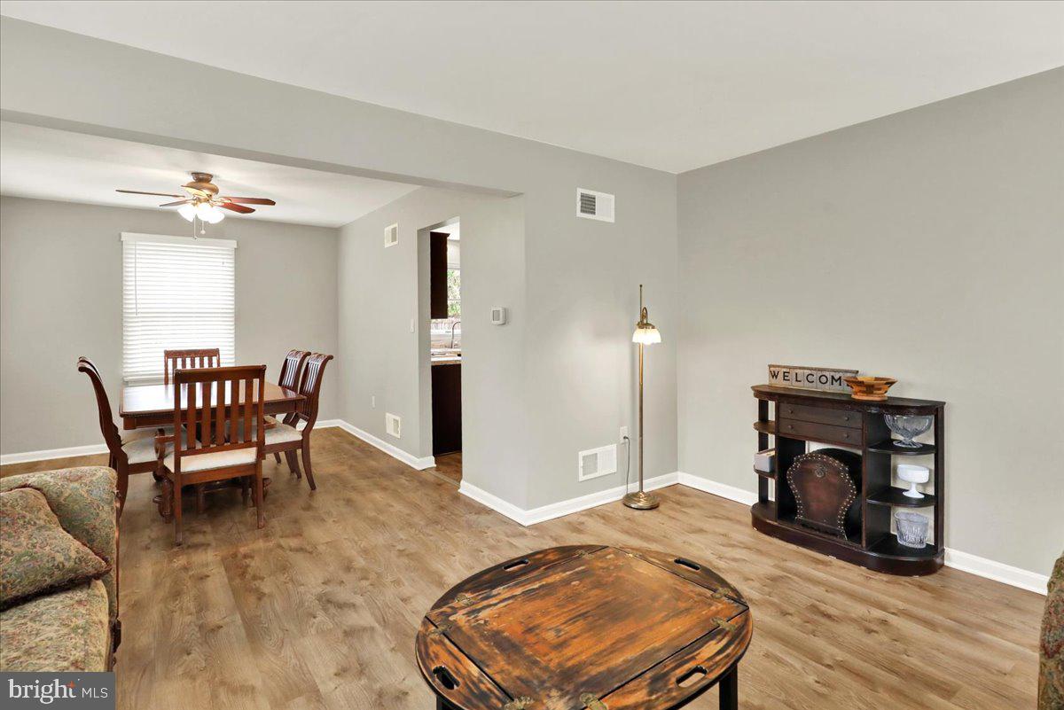 AUTUMN RIDGE - Residential