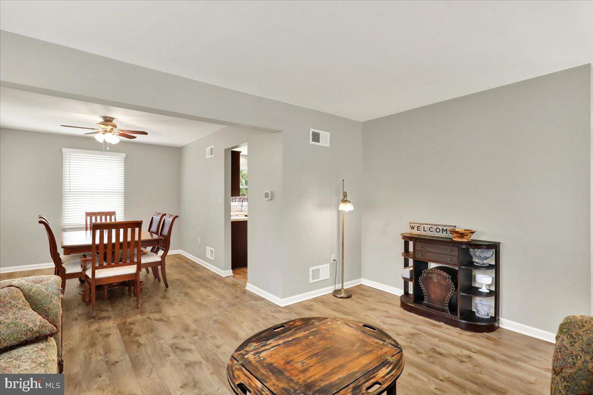 AUTUMN RIDGE - Residential