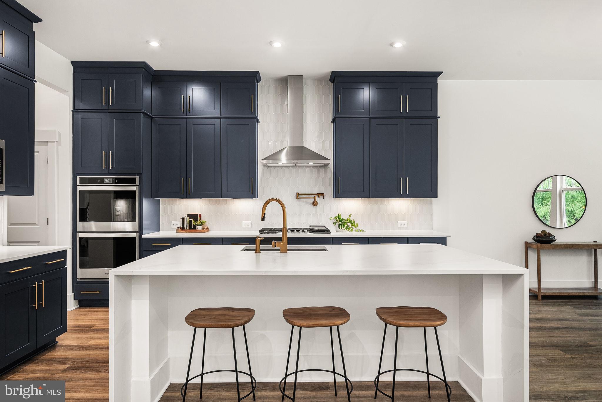 POTOMAC SHORES - Residential