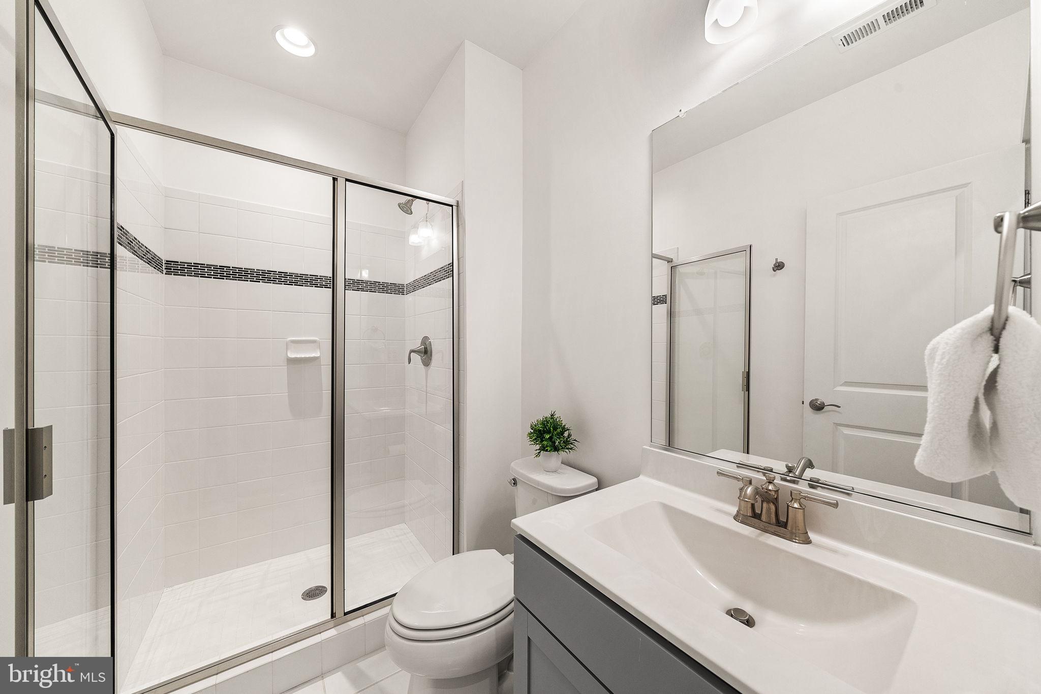 POTOMAC SHORES - Residential
