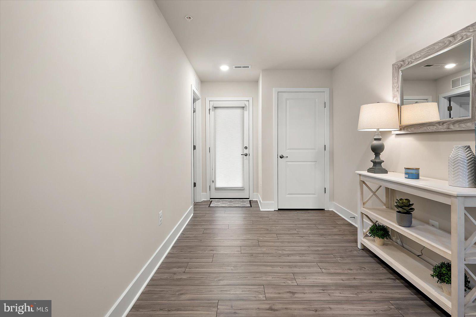 SEA OAKS VILLAGE - Residential
