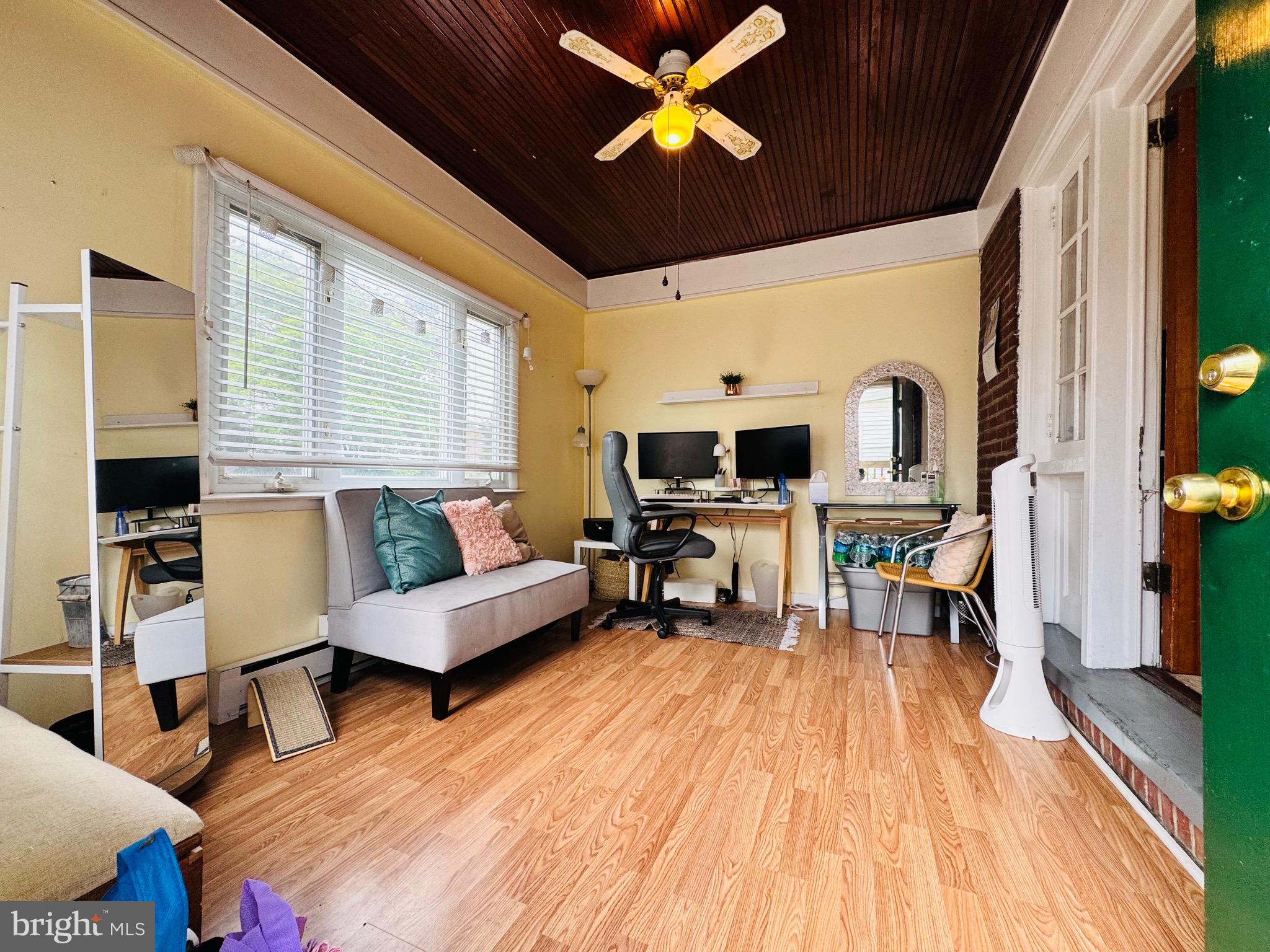 COLLINGDALE - Residential
