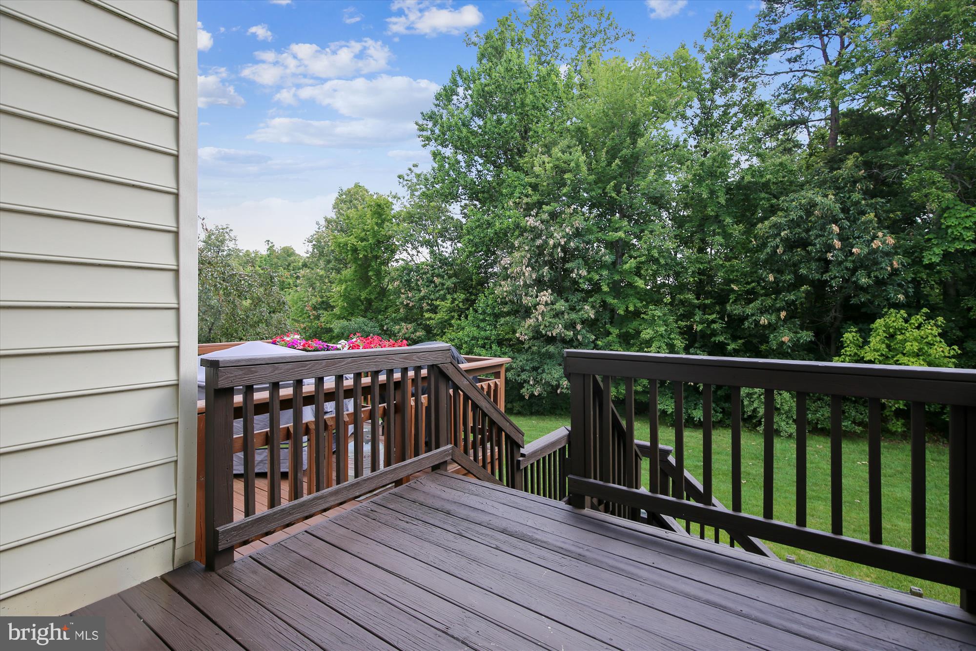 OVERLOOK - Residential Lease